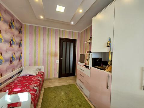 квартира за адресою Зодчих вул., 46