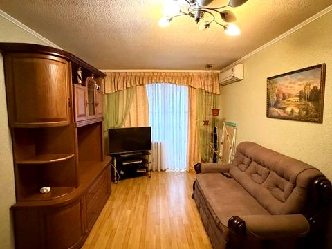 квартира за адресою Алана Шепарда вул. (Суворова), 11-А