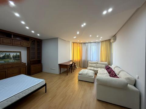 квартира за адресою Виконкомівська вул., 7