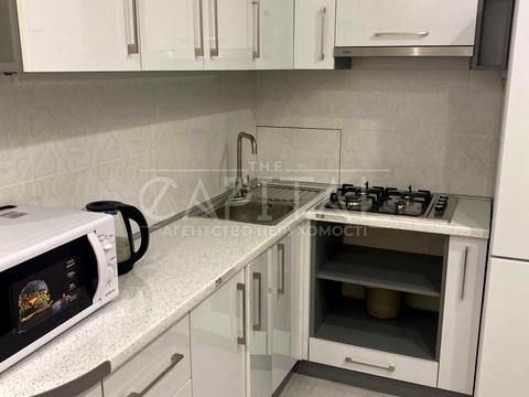 квартира за адресою Голосіївський просп. (40-річчя Жовтня), 122к1