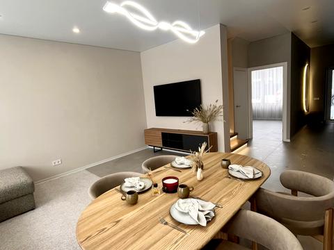 дом по адресу Дружбы бульв.