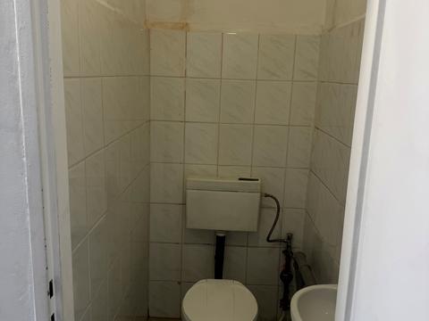 комерційна за адресою Свободи просп., 3