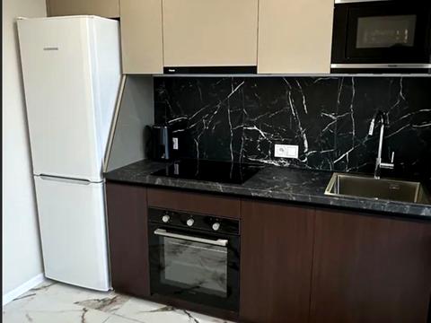 квартира за адресою Менахем-Мендл Шнеєрсона вул. (Мініна), 1