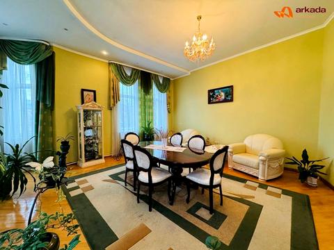 квартира за адресою Михайла Грушевського вул., 1