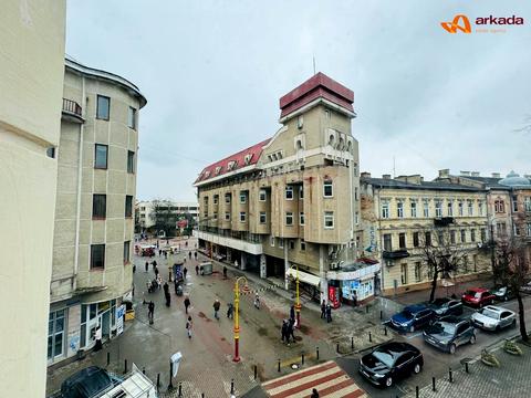 квартира за адресою Михайла Грушевського вул., 1