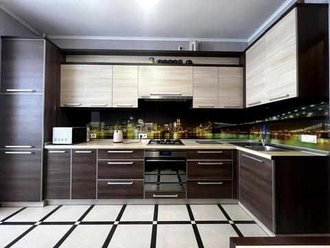 квартира за адресою Зарічанська вул., 11л