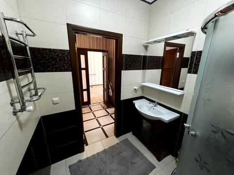 квартира за адресою Зарічанська вул., 11л