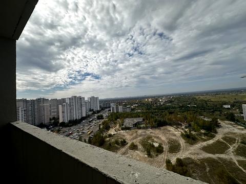 квартира за адресою Милославська вул., 18