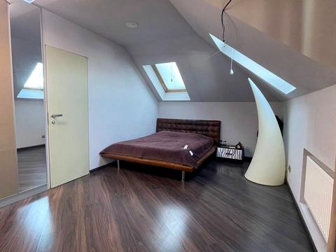 будинок за адресою пров. Молодіжний