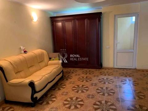 будинок за адресою с. Лісники, Олександра Суворова