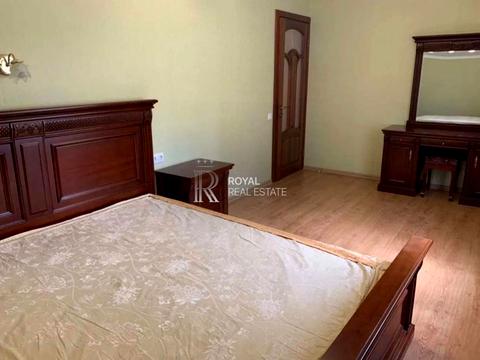 будинок за адресою с. Лісники, Олександра Суворова