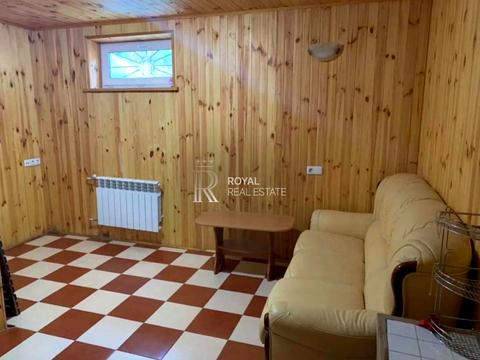 будинок за адресою с. Лісники, Олександра Суворова