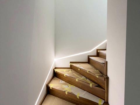 будинок за адресою Місячна вул.