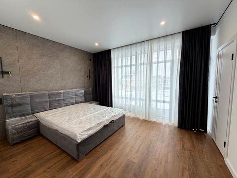 будинок за адресою Місячна вул.