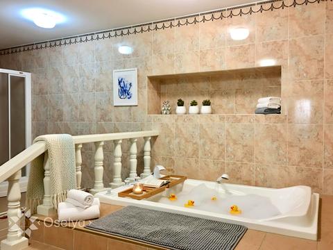 будинок за адресою с. Лісники, Лісова вул., 48