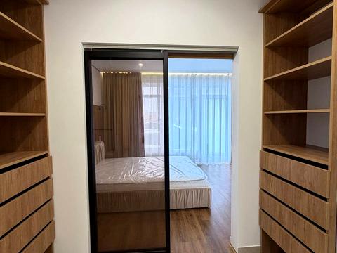 будинок за адресою Місячна вул.