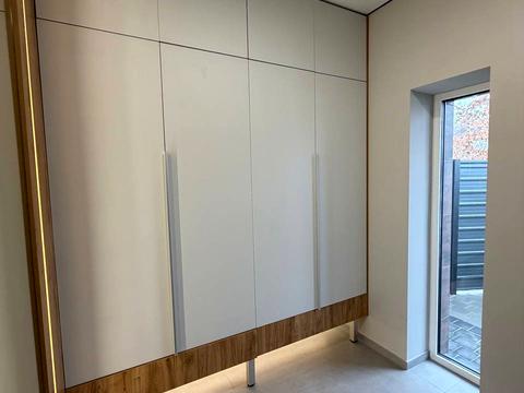 будинок за адресою Місячна вул.