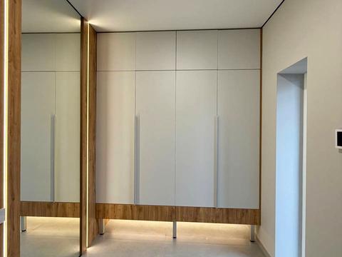 будинок за адресою Місячна вул.