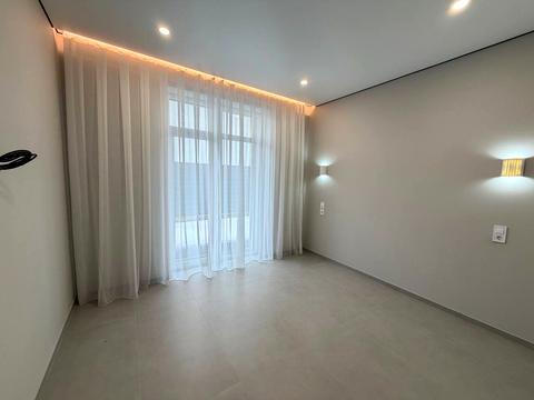 будинок за адресою Місячна вул.