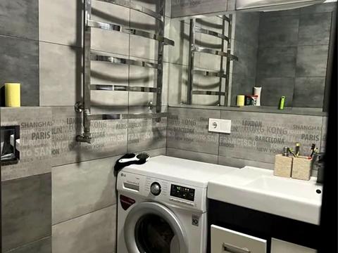 квартира за адресою Алана Шепарда вул. (Суворова), 34-А