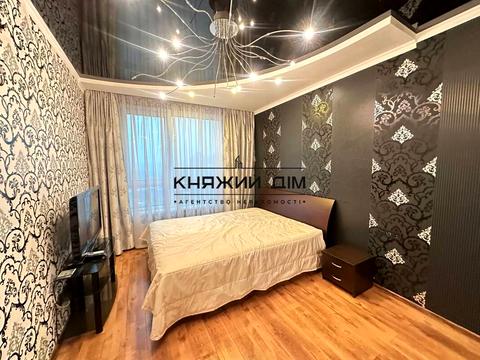 квартира по адресу Миколы Бажана просп., 1-А