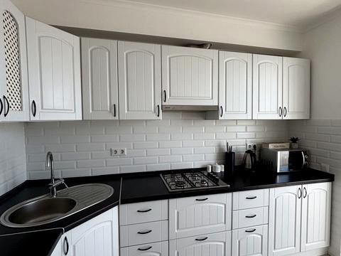 квартира за адресою Залізнична вул., 4