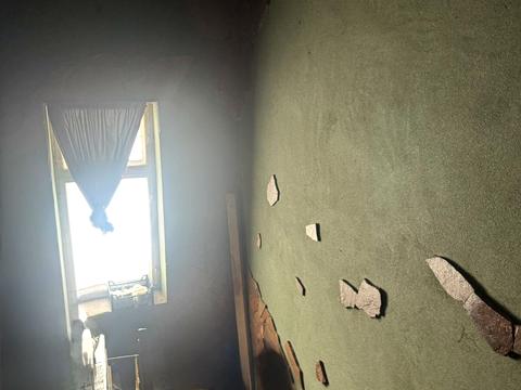 комерційна за адресою Вернадського вул., 4