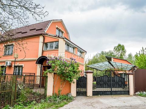 будинок за адресою Повздовжня, 1