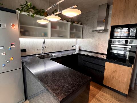 квартира по адресу Леси Украинки ул., 74-А