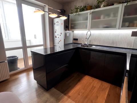 квартира по адресу Леси Украинки ул., 74-А