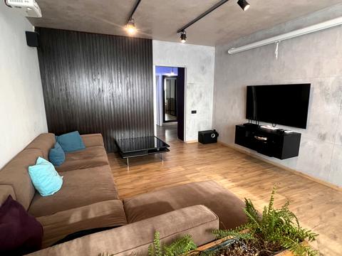 квартира по адресу Леси Украинки ул., 74-А