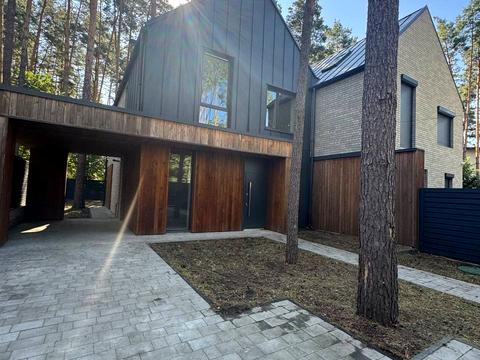 дом по адресу Революції Гідності ул. (Революції), 15-Н