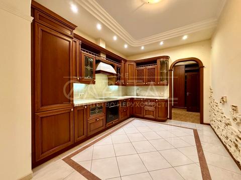 квартира за адресою Володимира Івасюка просп. (Героїв Сталінграду), 4