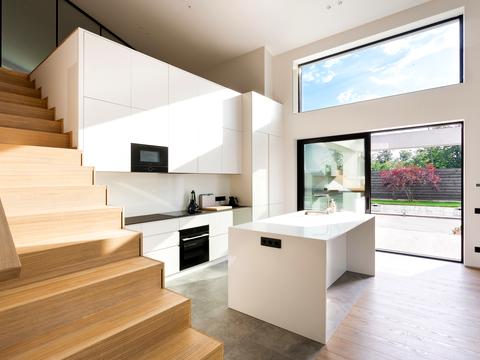 будинок за адресою Жовтнева вул.