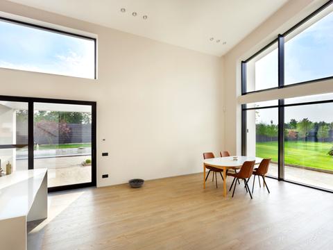 будинок за адресою Жовтнева вул.