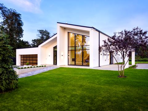 будинок за адресою Жовтнева вул.