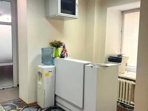 комерційна за адресою Олеся Гончара вул., 37-А