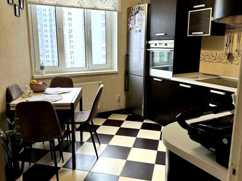 квартира за адресою Драгоманова вул., 6/1