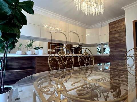 квартира за адресою Феодосійський пров., 14