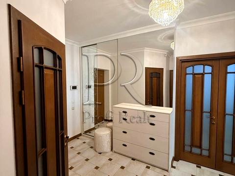 квартира за адресою Феодосійський пров., 14