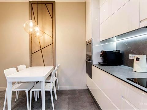 будинок за адресою Абрикосова вул., 1