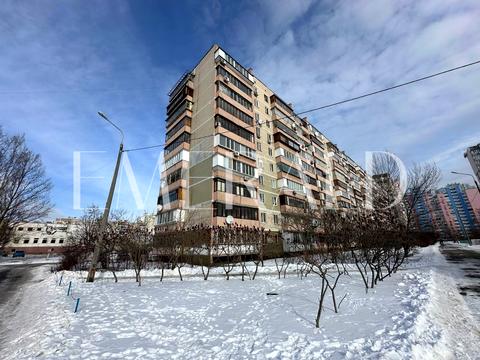 квартира за адресою Червоної Калини просп. (Володимира Маяковського), 93-Б