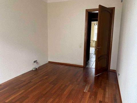 квартира за адресою Олександра Кониського вул., 74