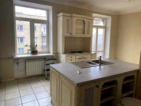 квартира за адресою Олександра Кониського вул., 74