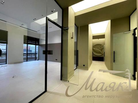 комерційна за адресою Михайла Максимовича вул. (Онуфрія Трутенка), 26-В