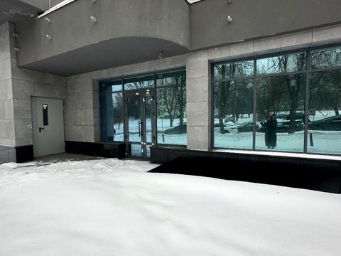 комерційна за адресою Голосіївська вул., 7 к3