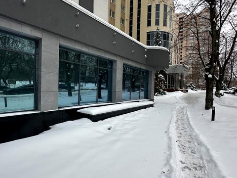 комерційна за адресою Голосіївська вул., 7 к3