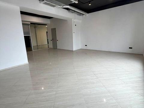 коммерческая по адресу Княгинин ул., (Будинок 15)