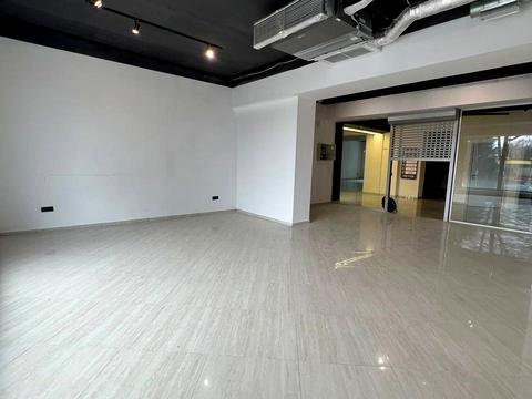 коммерческая по адресу Княгинин ул., (Будинок 15)