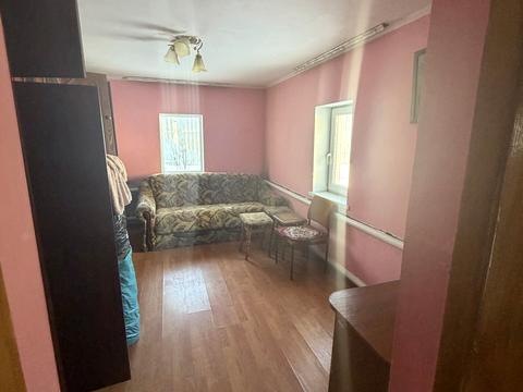 будинок за адресою Центральна вул.